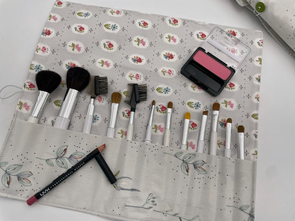 Makeup Brush Roll, Travel Make Up Brush Holder, Makeup Brush Bag, Fabric Makeup Brush Organizer, Knitting Needle Roll - Dollhouse Floral