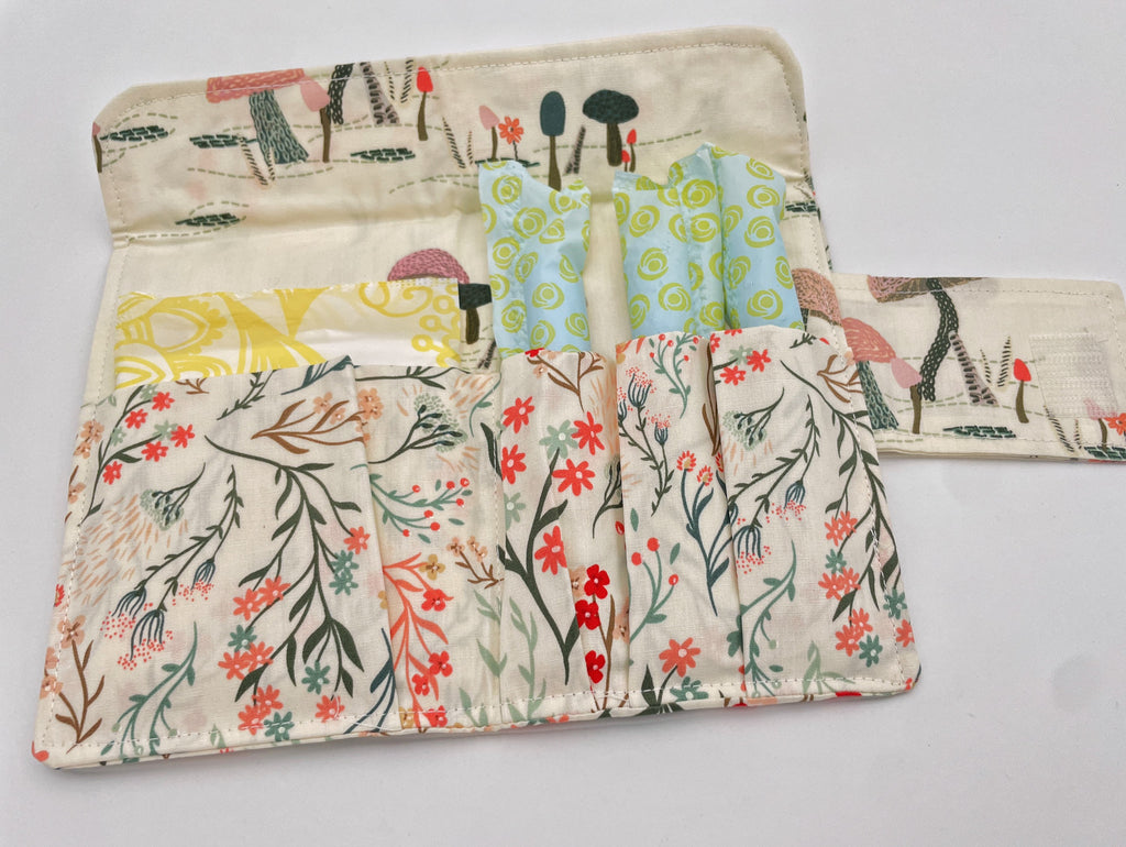 Privacy Pouch, Red Tampon Case, Sanitary Pad Case, Pad Pouch, Tampon Bag, Tampon Holder - Meadow Wind