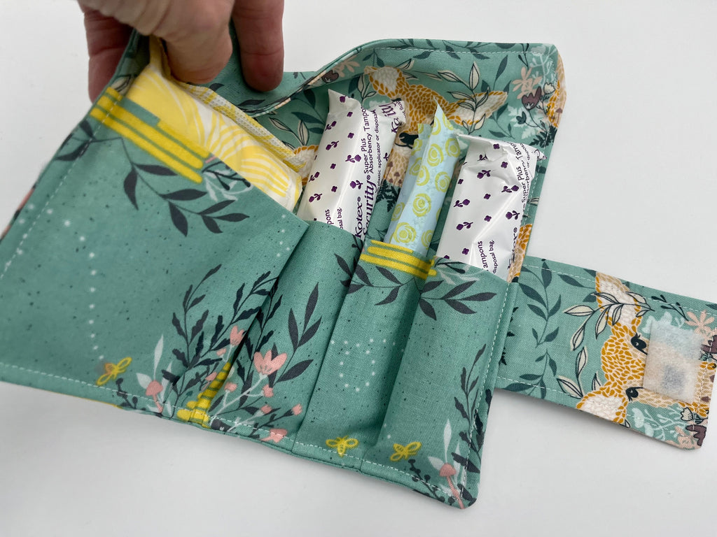 Privacy Pouch, Green Tampon Case, Sanitary Pad Case, Pad Pouch Tampon Bag Tampon Holder - Deer Honeybee Green