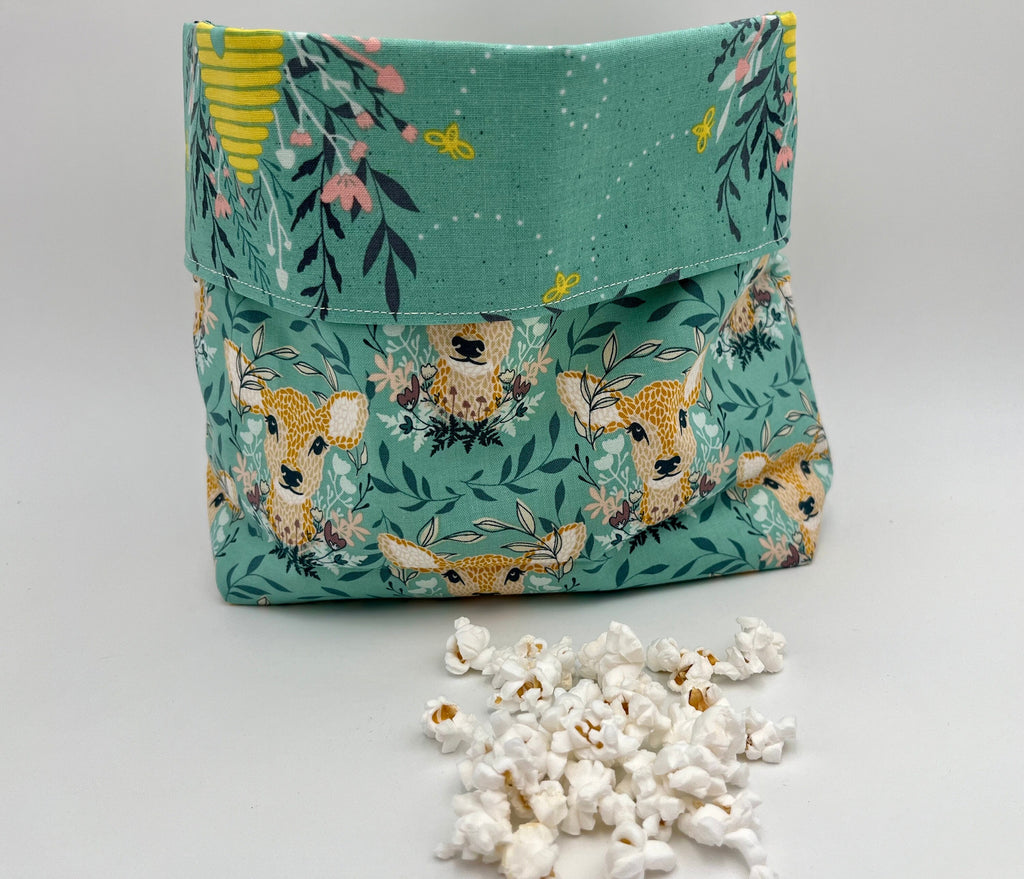 Reusable Popcorn Bag, Reusable Microwave Popcorn, Microwave Popcorn Cozy, Eco-Friendly Snack Holder - Deer Honeybee Green