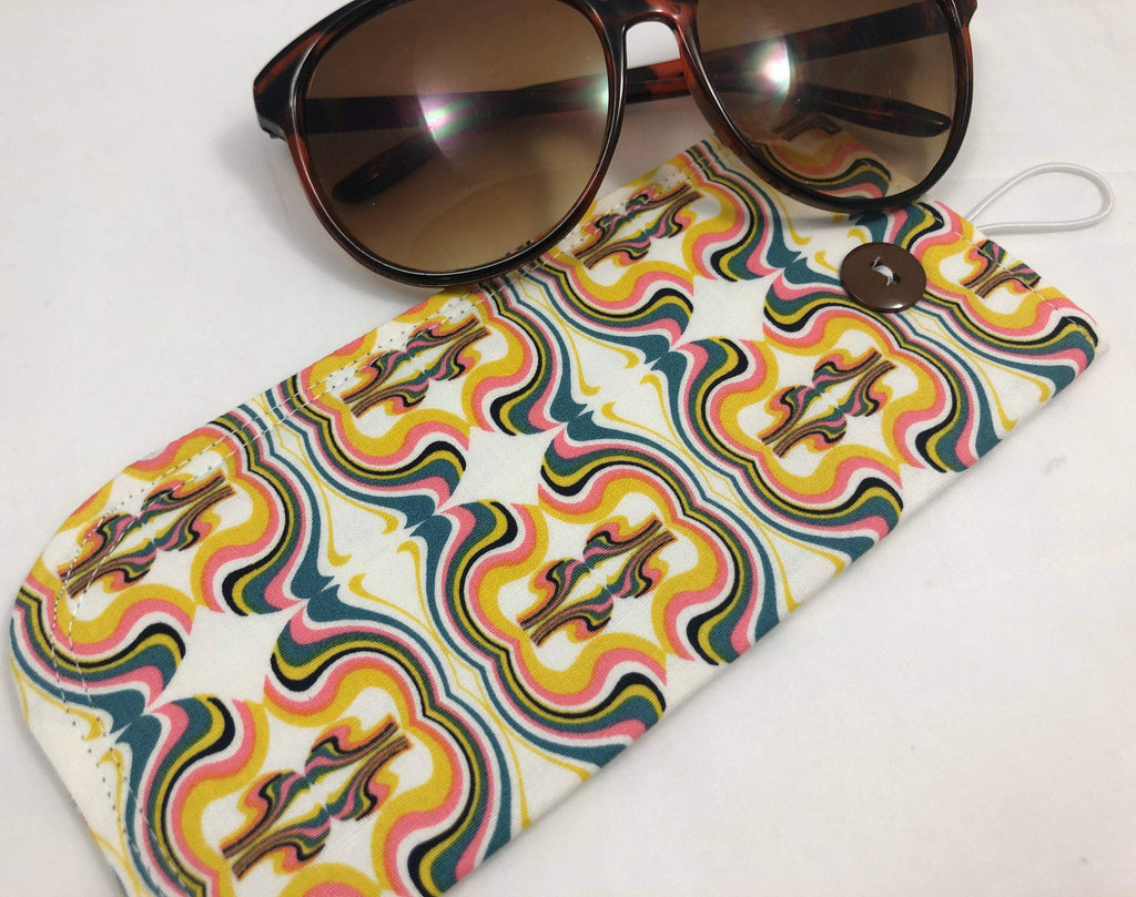 Cream Eye Glasses Case, Beige Sunglass Pouch, Soft Padded Glasses Cover - EcoHip Custom Designs
