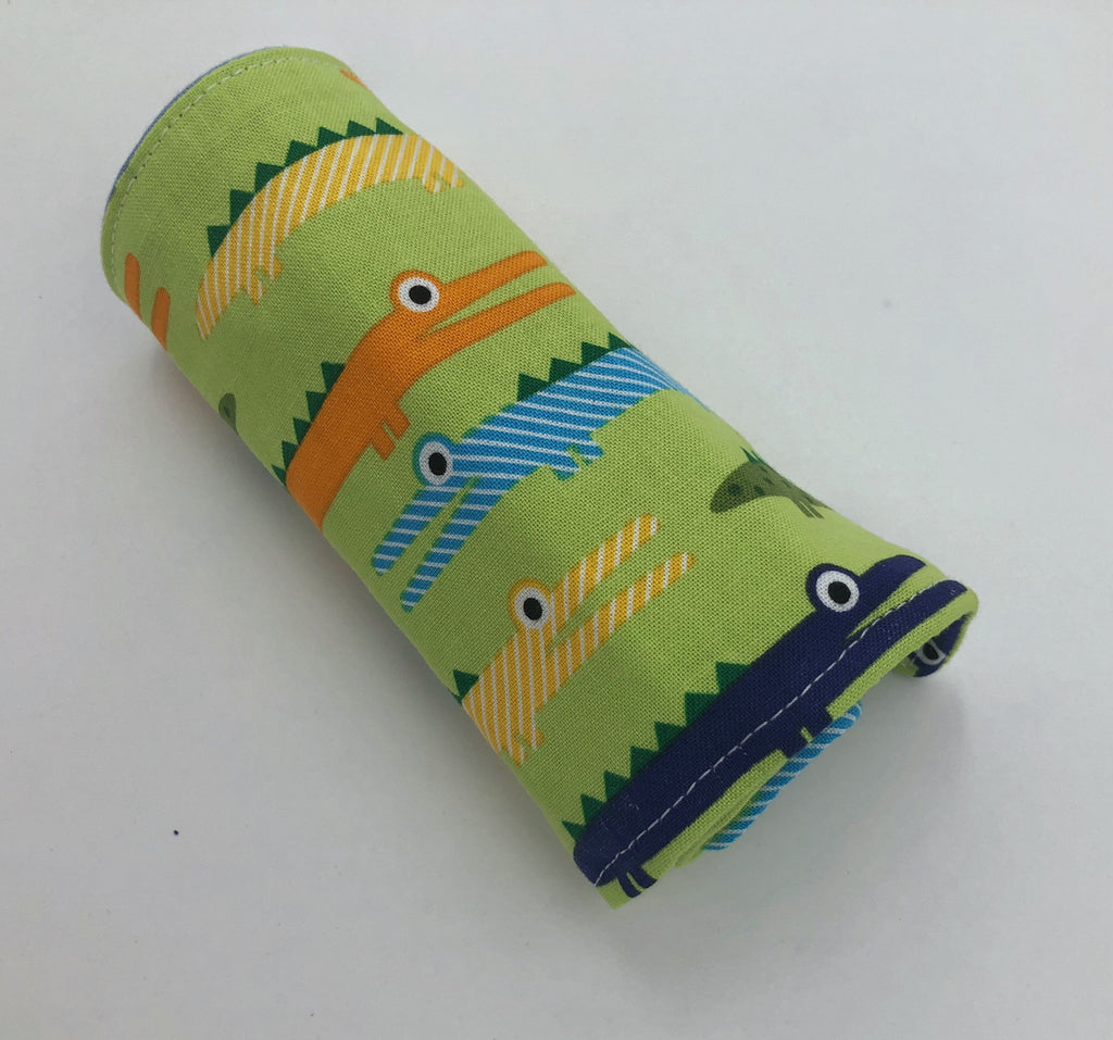 Alligator Crayon Wallet, Green Gator Crayon Roll Up Tote, Animal Craft Toy - EcoHip Custom Designs