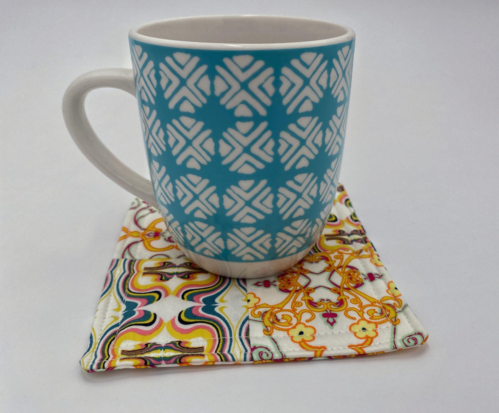 Fabric Coaster, Set of 4 Kitchen Coasters, Drink Coasters, Coffee Mug Rug, Hot Tea Cup Coaster - Dandy Daytime