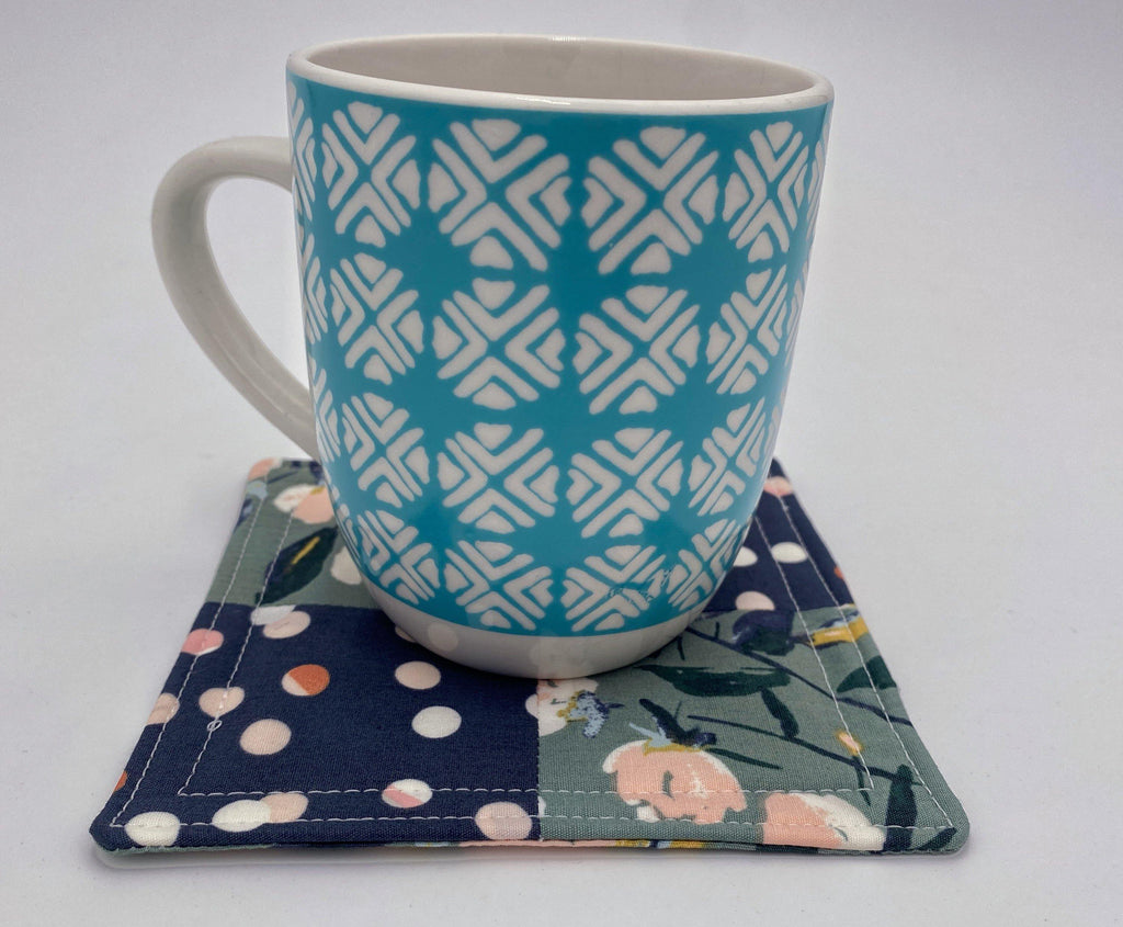 Fabric Coaster, Set of 4 Kitchen Coasters, Drink Coasters, Coffee Mug Rug, Hot Tea Cup Coaster - Everlasting Blooms