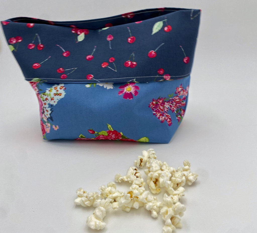Reusable Popcorn Bag, Reusable Microwave Popcorn, Microwave Popcorn Cozy, Eco-Friendly Snack Holder - Blossoms in Marine