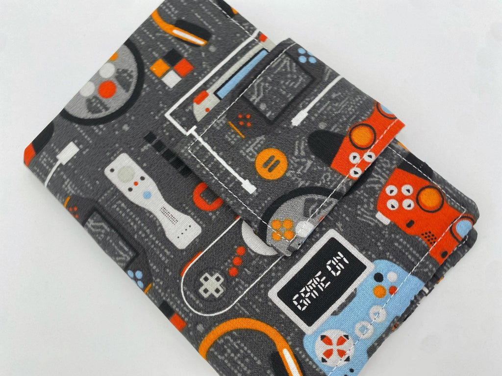 Geek Tampon Wallet, Gray Sanitary Pad Pouch, Video Gamer Tampon Holder –  EcoHip Custom Designs