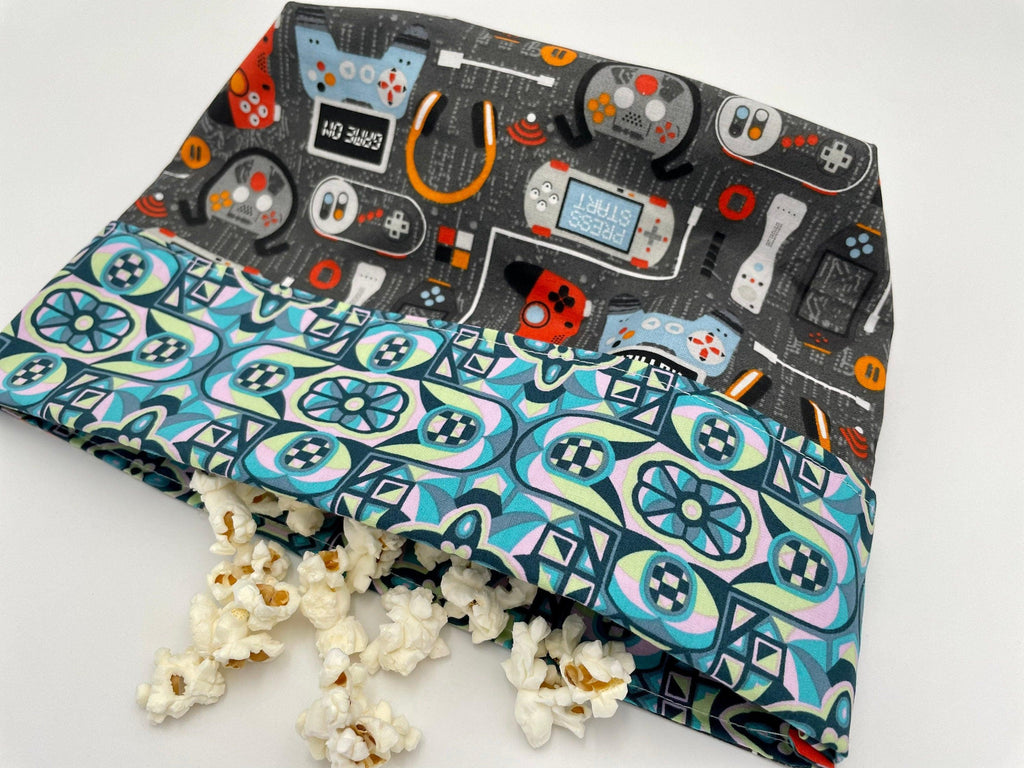 Reusable Popcorn Bag, Reusable Microwave Popcorn, Microwave Popcorn Cozy, Eco-Friendly Snack Holder - Video Gamer