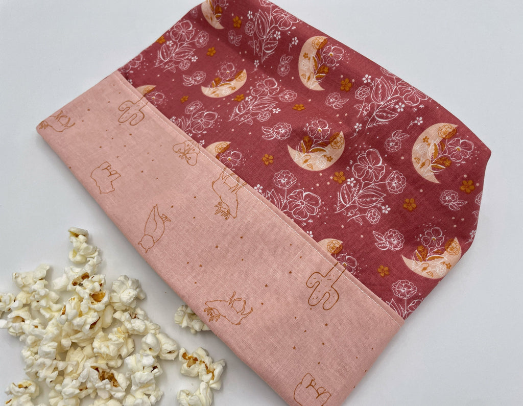 Reusable Popcorn Bag, Reusable Microwave Popcorn, Microwave Popcorn Cozy, Eco-Friendly Snack Holder - Moon and Floral Pink