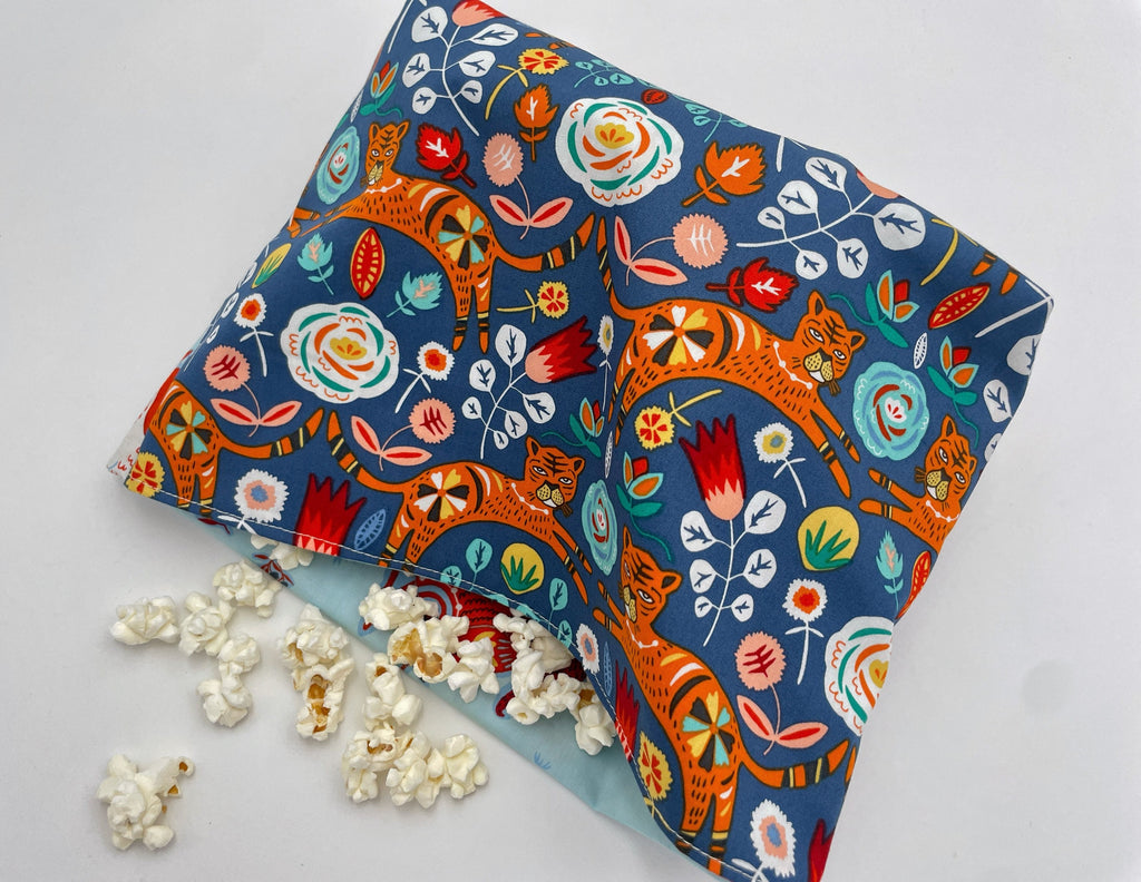 Reusable Popcorn Bag, Reusable Microwave Popcorn, Microwave Popcorn Cozy, Eco-Friendly Snack Holder - Tigiris Indigo Blue