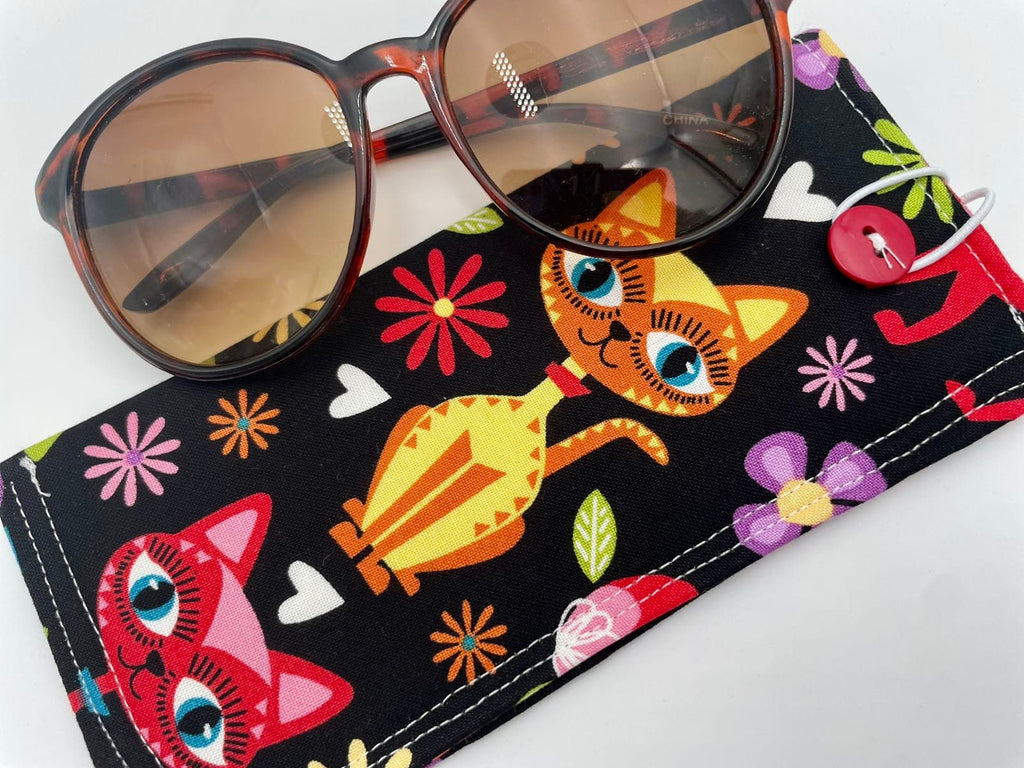 Fabric Eyeglass Case, Soft Sunglass Case, Eye Glasses Sleeve, Eyeglass Pouch -  Cats on Black