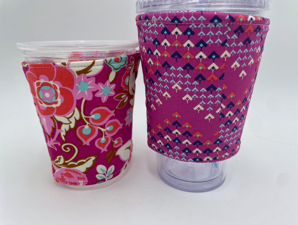 Reversible Coffee Cozy, Insulated Coffee Sleeve, Coffee Cuff, Iced Coffee Sleeve, Hot Tea Sleeve, Cold Drink Cup Cuff - Magenta Floral