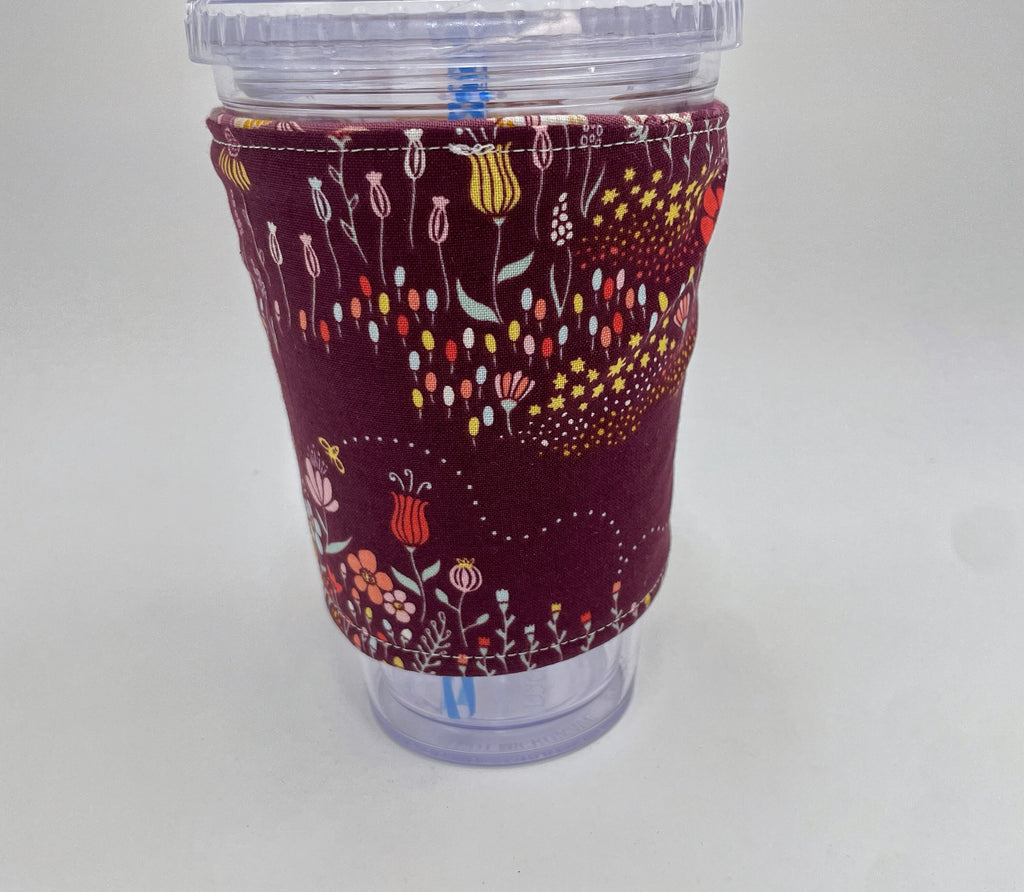 Reversible Coffee Cozy, Insulated Coffee Sleeve, Coffee Cuff, Iced Coffee Sleeve, Hot Tea Sleeve, Cold Drink Cup Cuff - Deer Ruby Purple