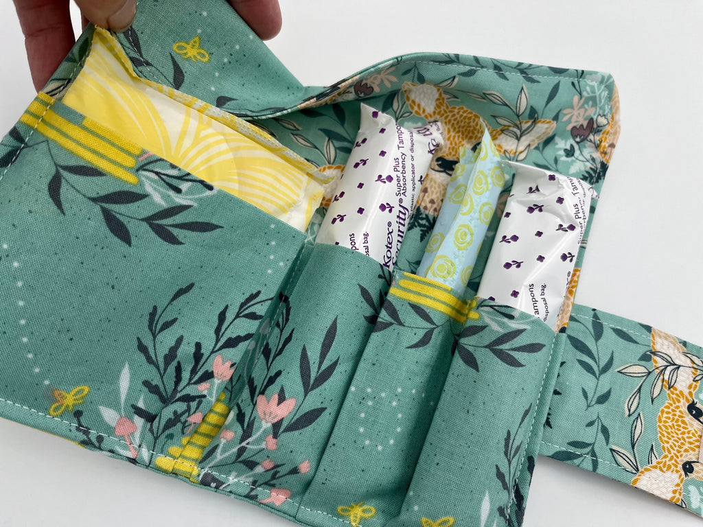 Privacy Pouch, Green Tampon Case, Sanitary Pad Case, Pad Pouch Tampon Bag Tampon Holder - Deer Honeybee Green